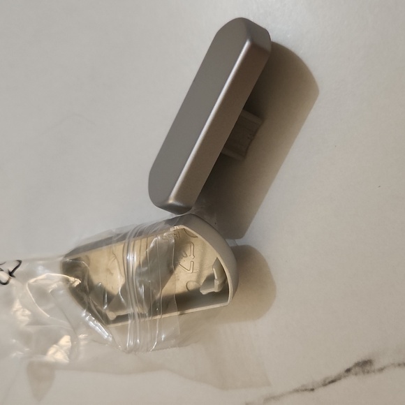 Ikea Kvartal curtain rail system parts - Picture 2 of 4